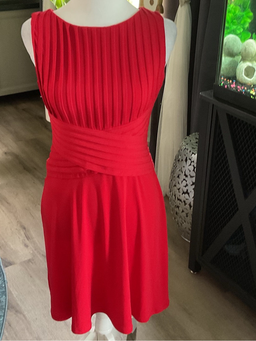 Calvin Klein Red Pleated Waist-Detail Sleeveless Mini Dress